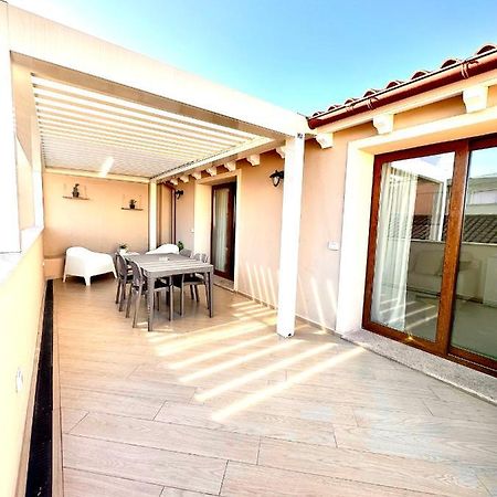Waterfront Apartment Olbia Exteriér fotografie
