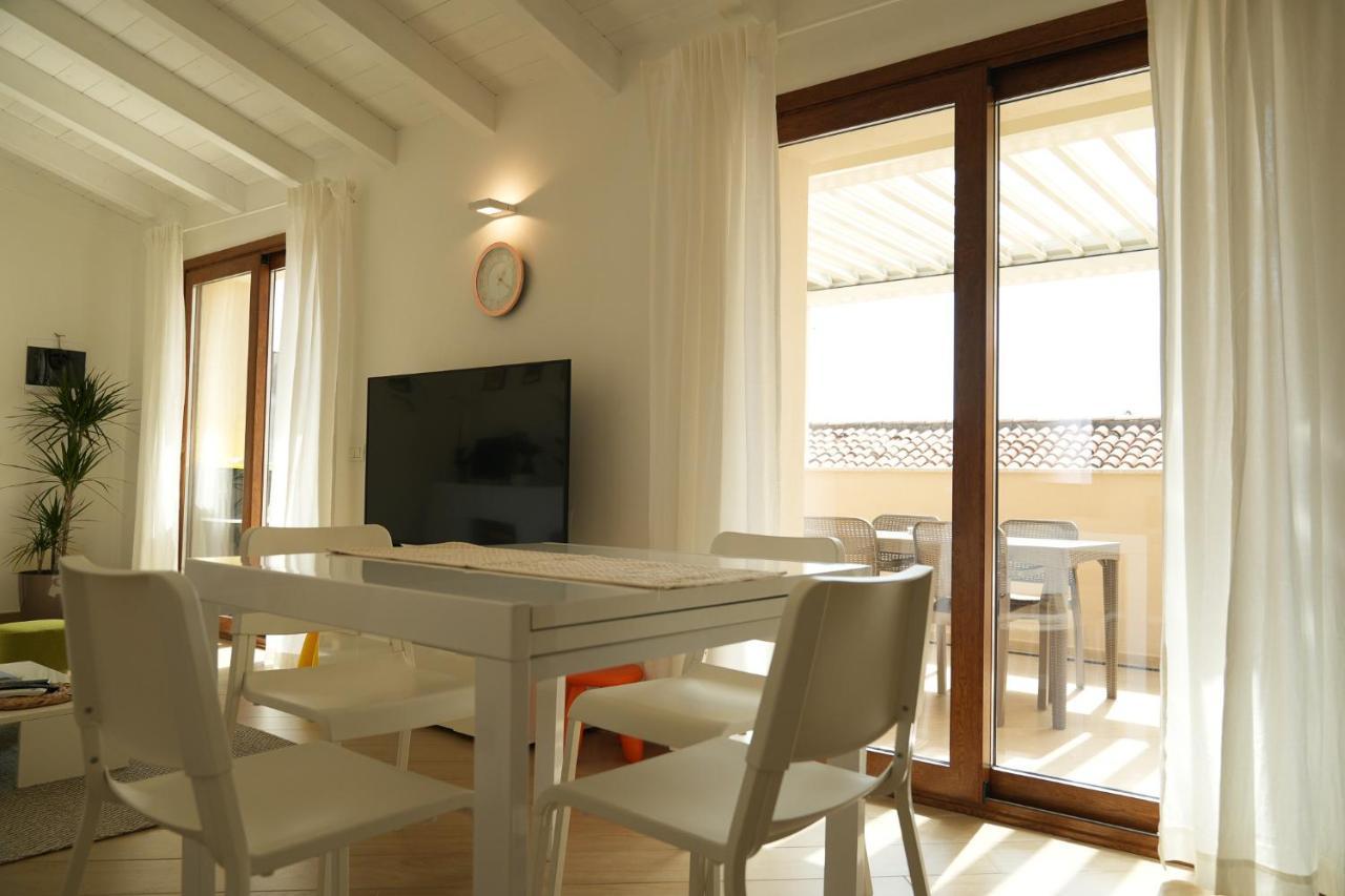 Waterfront Apartment Olbia Exteriér fotografie